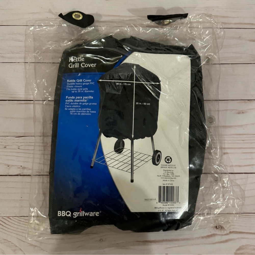 Grill cover NWT